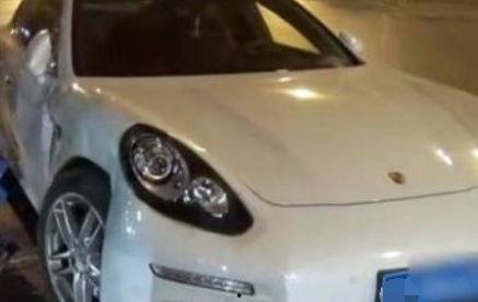 保时捷轿车女最新爆料,最新爆料揭露惊人内幕！”  第2张