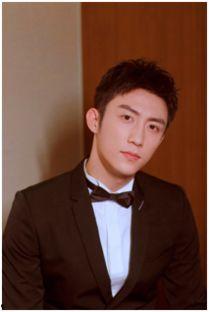 娱乐圈最近小鲜肉爆料,揭秘幕后真相与心酸历程 第2张 娱乐圈最近小鲜肉爆料,揭秘幕后真相与心酸历程 第2张